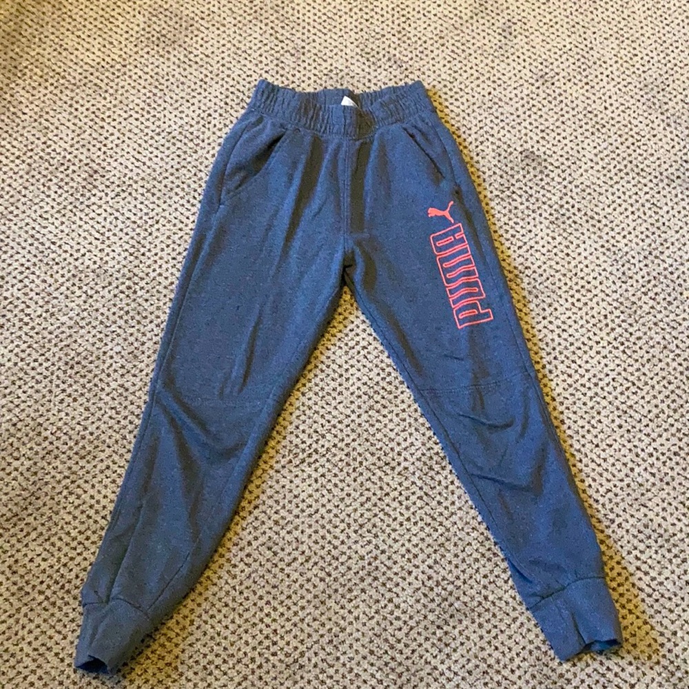 Puma sweatpants size Medium